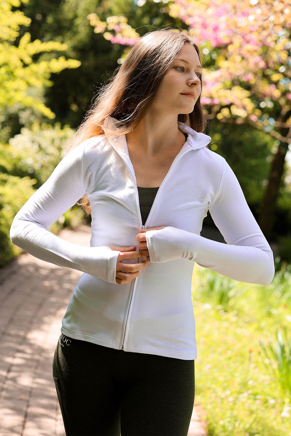 #color_Moon white #couleur_Blanc lunaire #farbe_Mondweiß